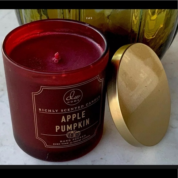 DW HOME CANDLE APPLE PUMPKIN NEW 9.1 oz I WICK - Picture 1 of 3